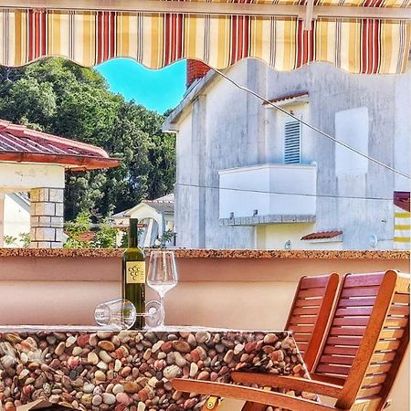 Apartments Ribarić Palit Zewnętrze zdjęcie