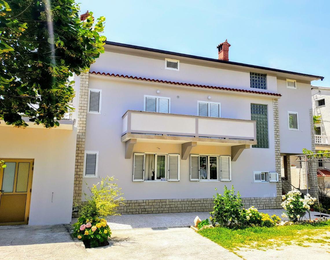 Apartments Ribarić Palit Zewnętrze zdjęcie